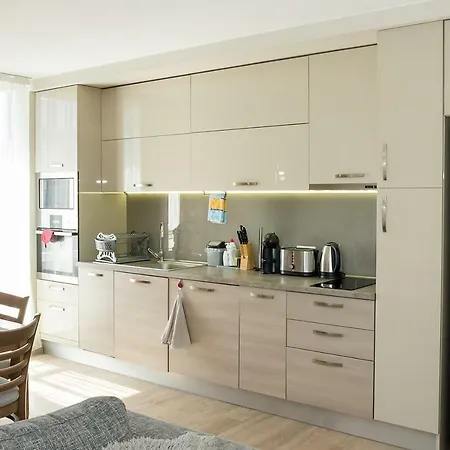 Daire The Bright And Modern 2-bdr In Varna